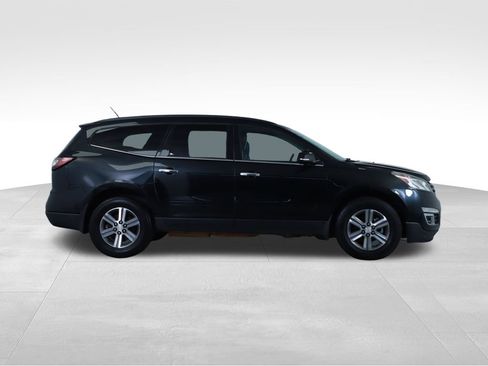 Used 2015 Chevrolet Traverse LT image 14