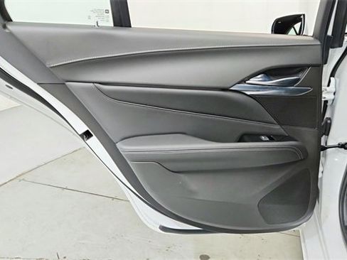 Certified 2023 Cadillac CT4 Premium Luxury image 17