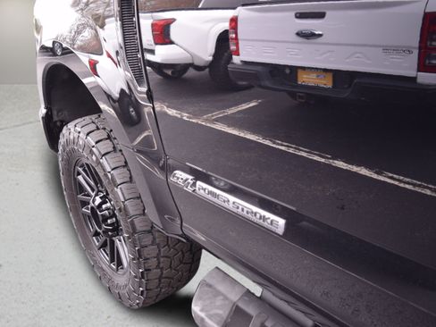 Used 2021 Ford F250 Lariat AWD/4WD image 11