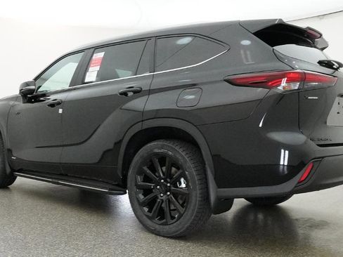 New 2026 Toyota Highlander XLE AWD/4WD image 24