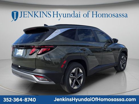 New 2026 Hyundai Tucson SEL Plus FWD image 2