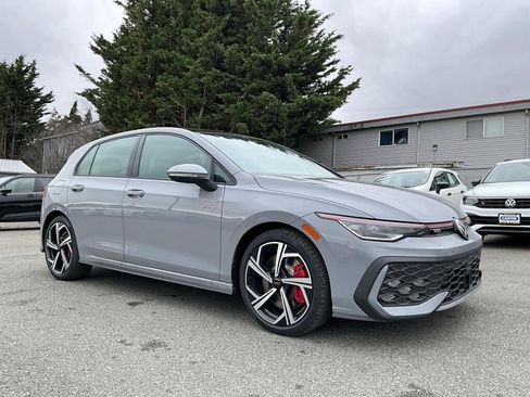 New 2026 Volkswagen GTI SE image 2