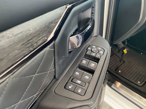 New 2026 RAM 3500 Limited image 47