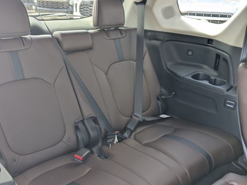 Used 2023 Honda Pilot Elite image 29