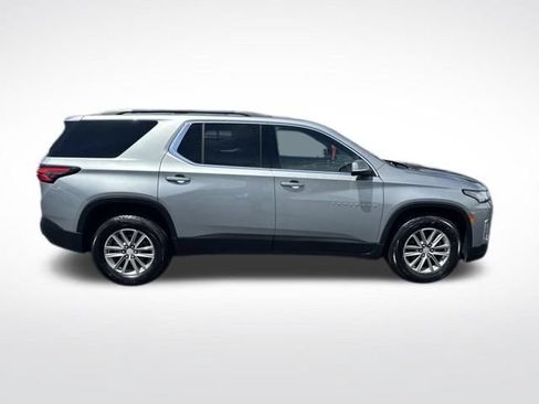 Used 2023 Chevrolet Traverse LT AWD/4WD image 6