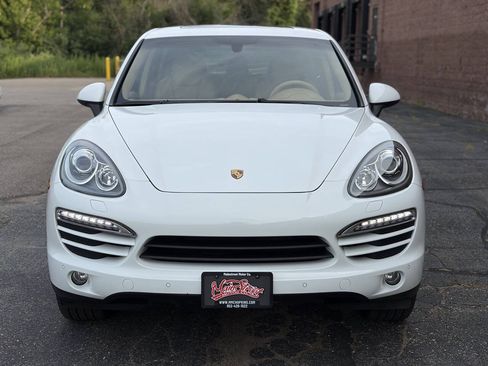 Used 2012 Porsche Cayenne AWD/4WD image 2
