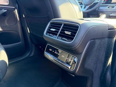 Used 2022 Mercedes-Benz GLS 450 GLS 450 image 28