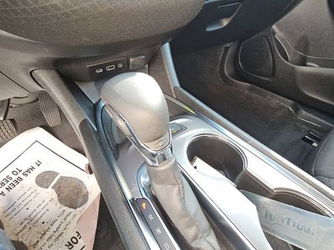 Used 2025 Chevrolet Malibu LT FWD image 18