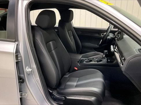 Used 2023 Honda Civic Sport image 7
