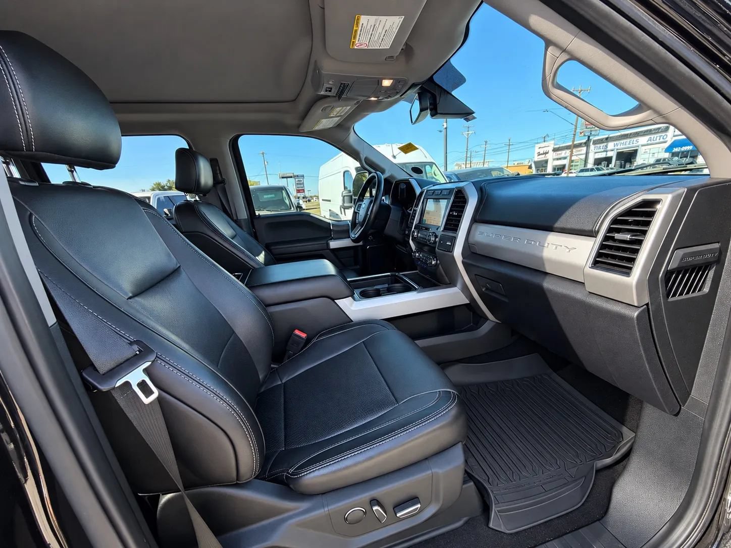 Used 2019 Ford F250 4x4 Crew Cab Super Duty image 24