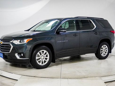 Used 2019 Chevrolet Traverse LT AWD/4WD image 3