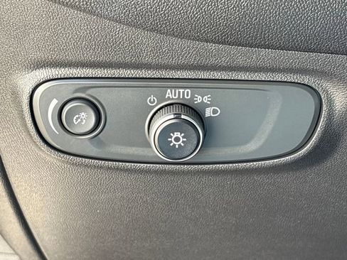 Used 2024 Chevrolet Equinox LS w/ LS Convenience Package AWD/4WD image 26