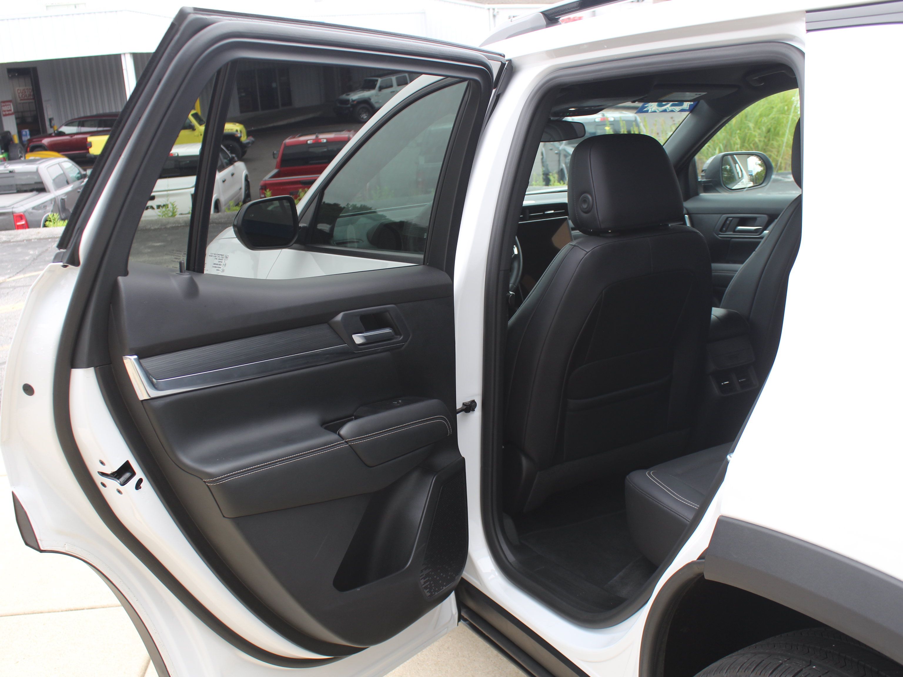 Used 2026 GMC Terrain Elevation w/ Elevation Premium Package AWD/4WD image 21