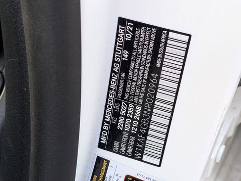 Used 2022 Mercedes-Benz C 300 Sedan image 23