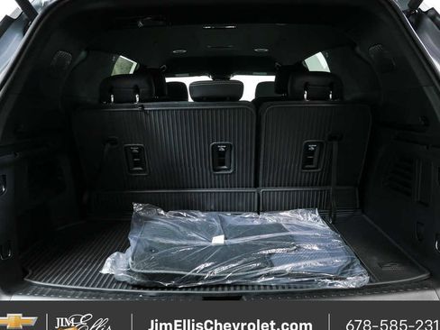 New 2026 Chevrolet Traverse LT w/ Driver Confidence Package FWD image 25