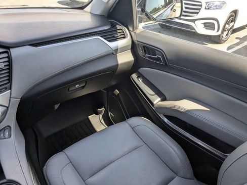 Used 2019 Chevrolet Tahoe LT image 17
