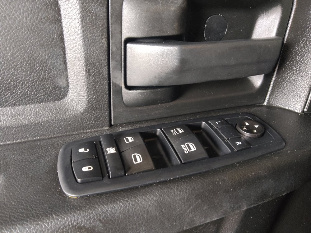Used 2019 RAM 1500 Express w/ Express Value Package RWD image 27