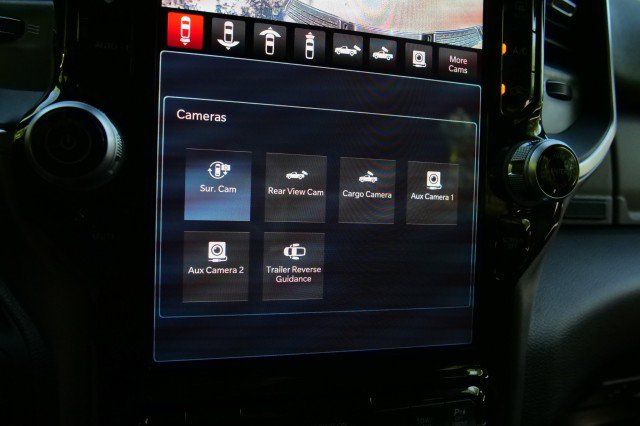 Used 2025 RAM 3500 Big Horn AWD/4WD image 11