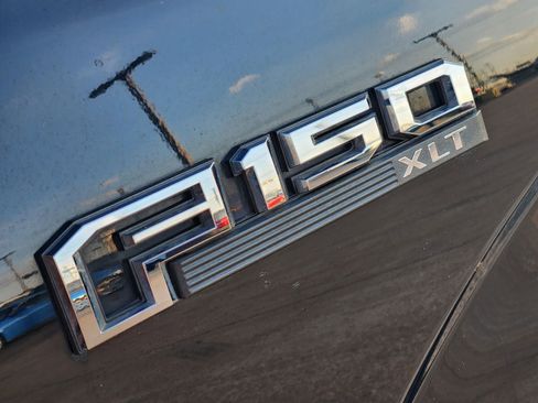 Used 2016 Ford F150 XLT w/ Equipment Group 302A Luxury image 13