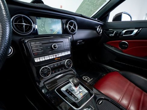 Used 2017 Mercedes-Benz SLC 43 AMG w/ Premium 3 Package image 42