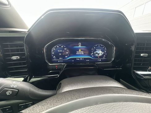 Used 2025 Chevrolet Silverado 1500 ZR2 w/ Technology Package AWD/4WD image 21
