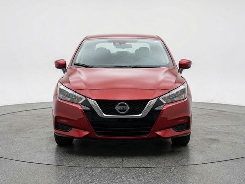 Used 2025 Nissan Versa SV w/ Trunk Package image 2