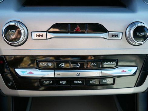 Certified 2023 Ford Explorer XLT w/ Equipment Group 202A image 25