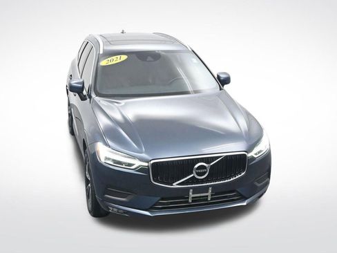 Used 2021 Volvo XC60 T5 Momentum w/ Protection Package Premier FWD image 25