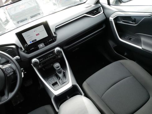 Certified 2025 Toyota RAV4 LE image 11