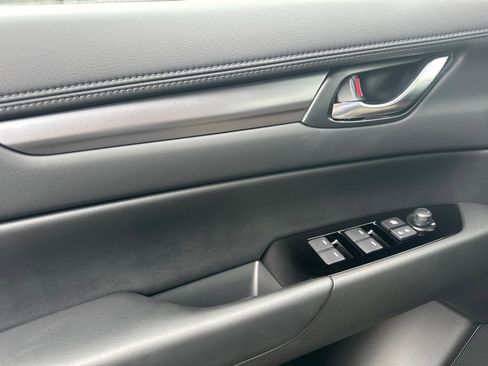 New 2025 MAZDA CX-5 AWD 2.5 S w/ Select Package image 33