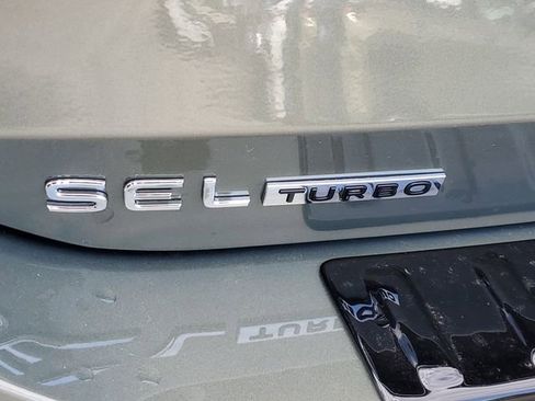 New 2026 Volkswagen Tiguan SEL R-Line image 7