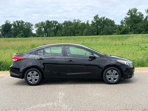 Used 2017 Kia Forte LX w/ LX Popular Package FWD image 26
