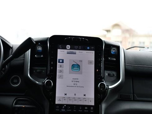 Used 2024 RAM 2500 Laramie w/ Sport Appearance Package image 6