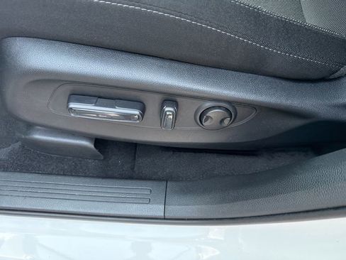 Used 2024 Honda CR-V EX image 22
