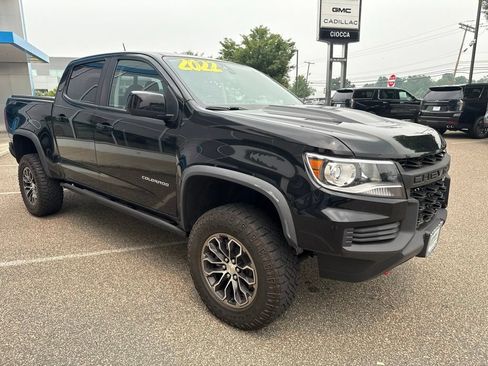 Used 2022 Chevrolet Colorado ZR2 AWD/4WD image 7