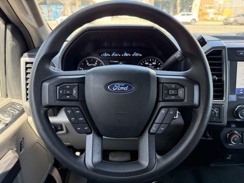 Used 2021 Ford F250 XLT w/ XLT Premium Package AWD/4WD image 35