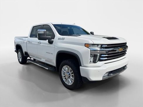 Used 2023 Chevrolet Silverado 2500 High Country AWD/4WD image 7