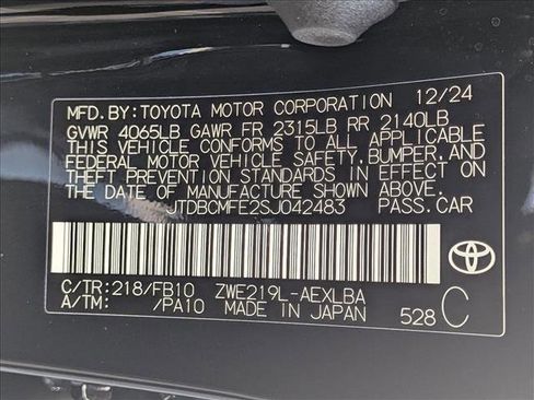 Used 2025 Toyota Corolla LE w/ LE Premium Package FWD image 24