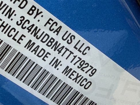 New 2026 Jeep Compass Latitude image 21