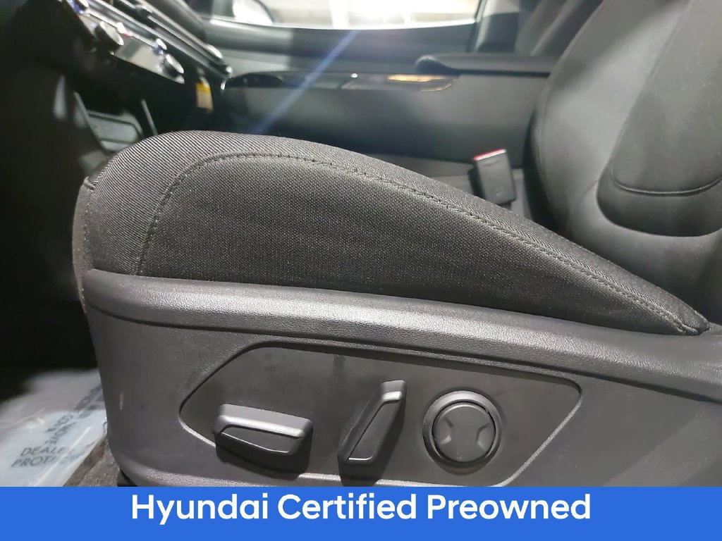 Certified 2025 Hyundai Tucson SEL AWD/4WD image 28