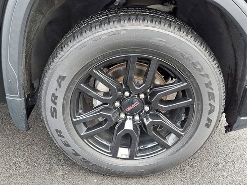 Used 2022 GMC Sierra 1500 Elevation image 9