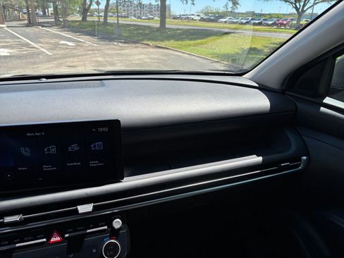 Used 2025 Hyundai Tucson SEL image 30