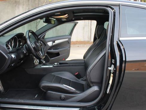 Used 2012 Mercedes-Benz C 250 Coupe image 8