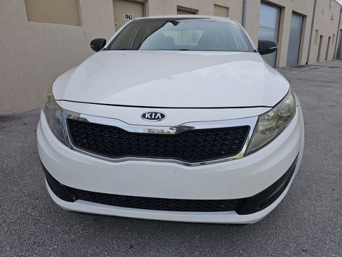 Used 2012 Kia Optima EX image 10
