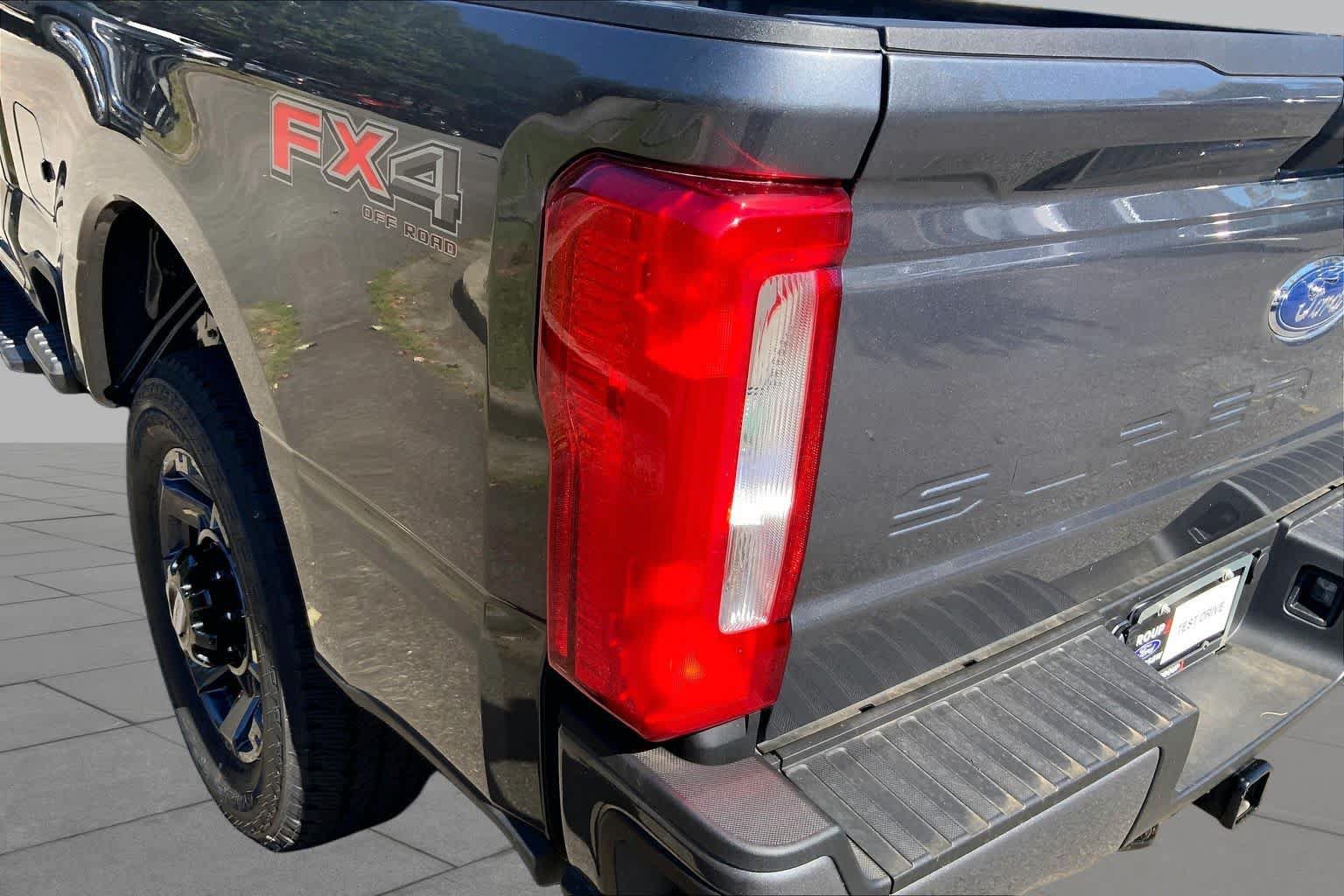 New 2026 Ford F250 XL w/ STX Appearance Package AWD/4WD image 14