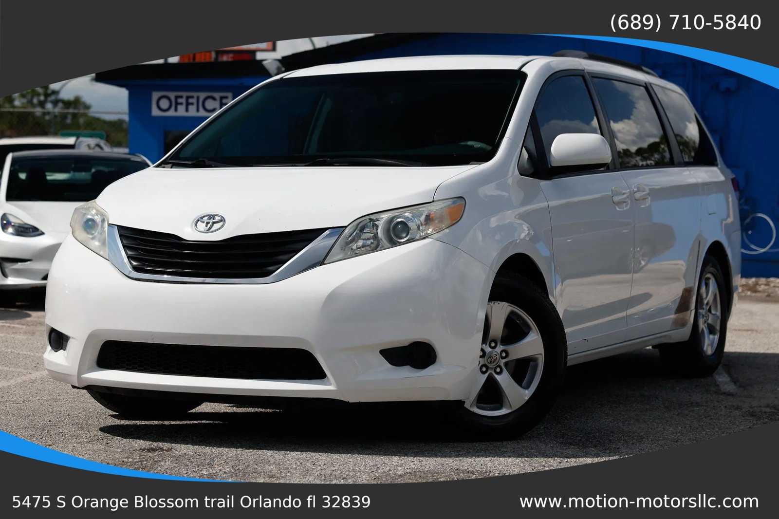 Used 2014 Toyota Sienna LE FWD image 1