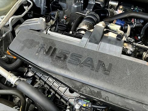 Used 2024 Nissan Rogue S image 33