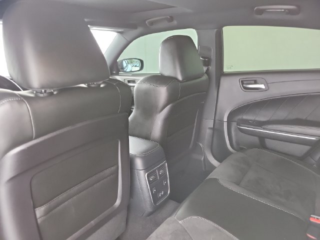 Used 2020 Dodge Charger Scat Pack w/ Dynamics Package RWD image 13