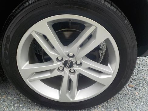 Used 2012 Land Rover Range Rover Evoque Dynamic w/ Dynamic Premium Pkg image 39