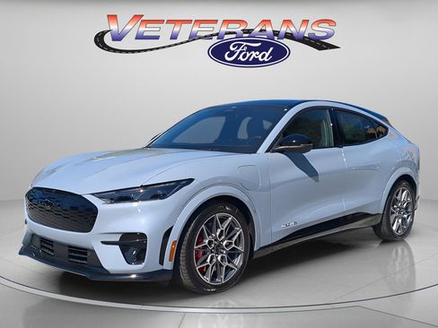 New 2025 Ford Mustang Mach-E GT image 1